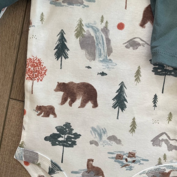Carter’s Bodysuits 3 Pack Long Sleeve Bears, Forest Adventure 9 Month NEW W/TAGS - Picture 3 of 4